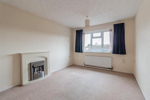 2 bedroom maisonette for sale, Manor Green Walk, Carlton, Nottingham