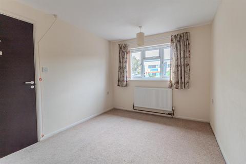 2 bedroom maisonette for sale, Manor Green Walk, Carlton, Nottingham