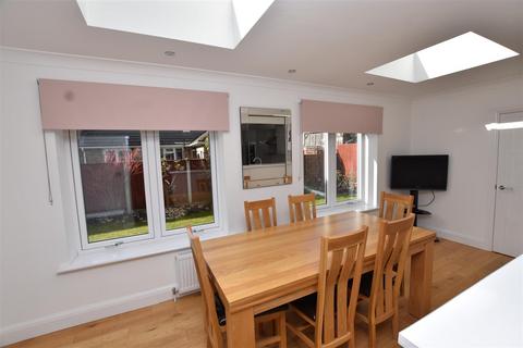 4 bedroom detached house for sale, Bommel Avenue, Canvey Island SS8