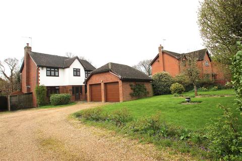 4 bedroom detached house for sale - Hindon Road, Dinton, Salisbury