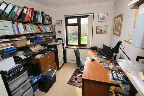 1, Rosery Court Hindon Road, Dinton, Salisbury, SP3 5EG