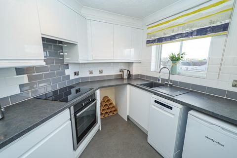 1 bedroom retirement property for sale, Hamilton Court, Leighton Buzzard