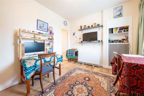 16 Blyth Street, Dundee, DD2 2LT