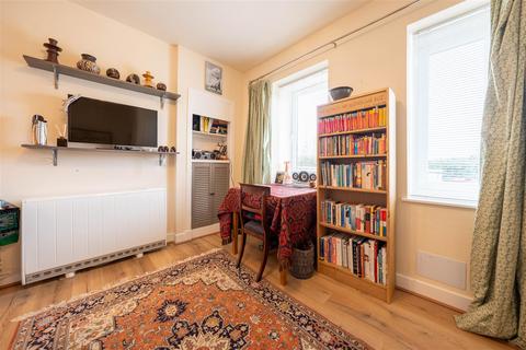 16 Blyth Street, Dundee, DD2 2LT