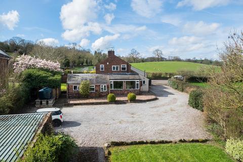 4 bedroom detached house for sale, Set in approximately 0.67 acres of landscaped private gardens