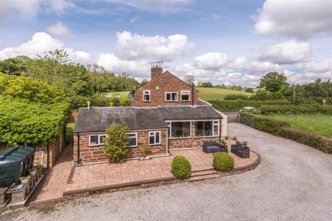 4 bedroom detached house for sale, Set in approximately 0.67 acres of landscaped private gardens