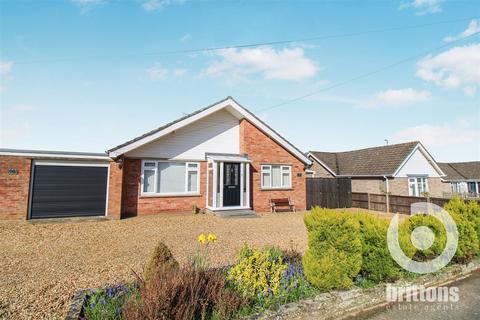 3 bedroom detached bungalow for sale - Nursery Lane, South Wootton