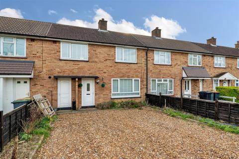 3 bedroom terraced house for sale - Roundmead, Bedford