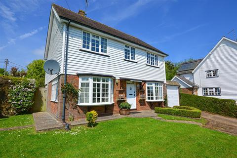 4 bedroom detached house for sale, Cripps Corner Road, Staplecross