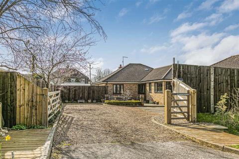 4 bedroom detached bungalow for sale, New Road, Harston CB22