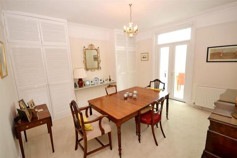 4 bedroom semi-detached house for sale, Dorchester Road, Weymouth