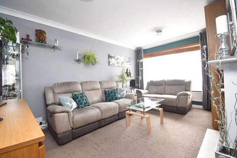 2 bedroom maisonette for sale, New Zealand Avenue, Walton-on-Thames, KT12