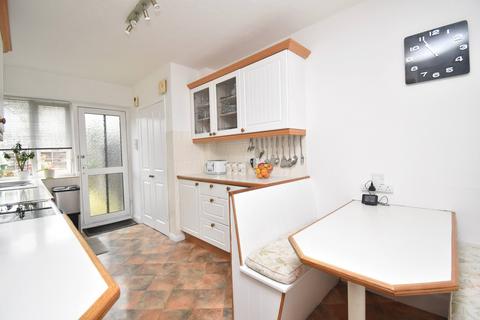 2 bedroom maisonette for sale, New Zealand Avenue, Walton-on-Thames, KT12