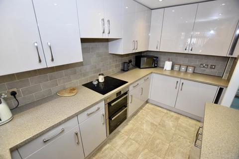 3 bedroom terraced house for sale, Fairways Close, Allesley Village, Coventry