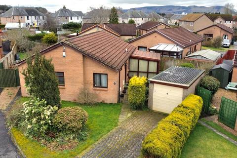 3 bedroom detached bungalow for sale - 34 Montgomery Way, Kinross, KY13