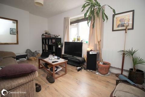 2 bedroom flat for sale, Lewis Crescent, Cliftonville, Margate