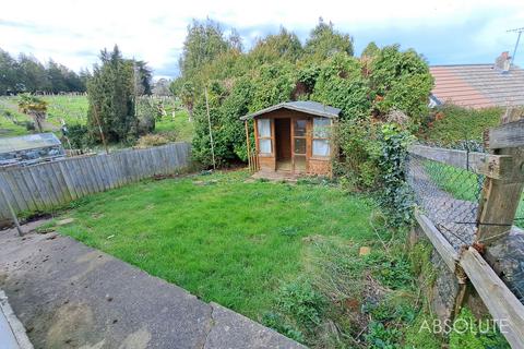 5 Berry Drive, Paignton, TQ3 3QW