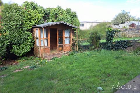 5 Berry Drive, Paignton, TQ3 3QW