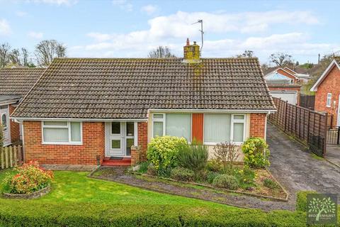 4 bedroom bungalow for sale - Upper Drove, Andover