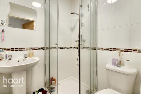 4 bedroom end of terrace house for sale, Kilbourn Street, Nottingham