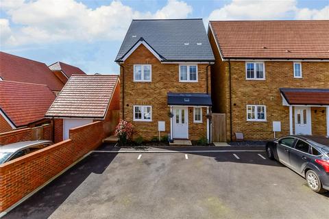 3 bedroom detached house for sale, Foxglove Lane, Coxheath, Maidstone, Kent