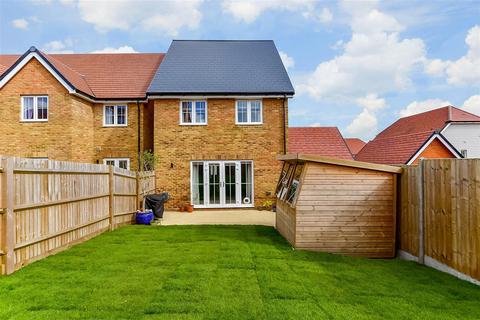 3 bedroom detached house for sale, Foxglove Lane, Coxheath, Maidstone, Kent