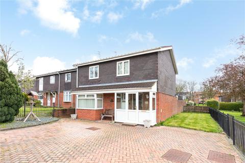 4 bedroom end of terrace house for sale - Hamble Road, Merry Hill, Wolverhampton, West Midlands, WV4