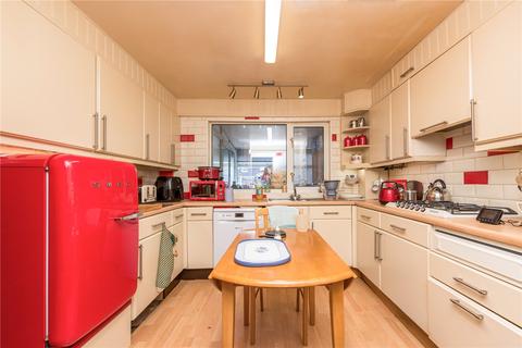 17 Hamble Road, Wolverhampton, WV4 4QF