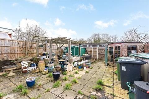 17 Hamble Road, Wolverhampton, WV4 4QF