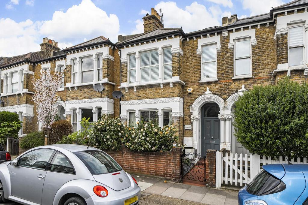 Oakhill Road, Putney 2 bed flat for sale £825,000