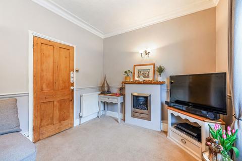 3 bedroom end of terrace house for sale, Westerham Road, Oxted RH8