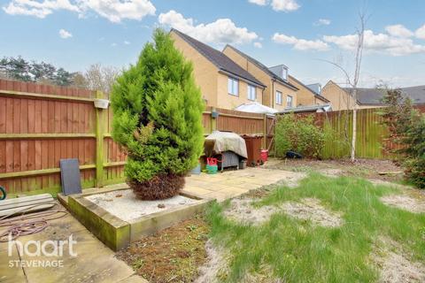 4 bedroom terraced house for sale, Lulworth Close, Stevenage