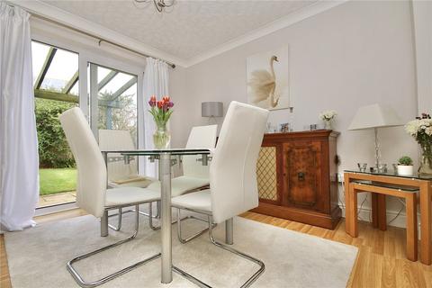 18 Kitchener Way, Shotley Gate, Ipswich, IP9 1RW