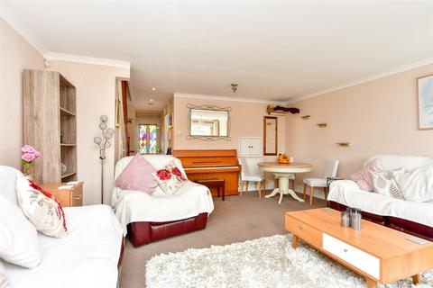 3 bedroom terraced house for sale, Church Road, West Kingsdown, Sevenoaks, Kent