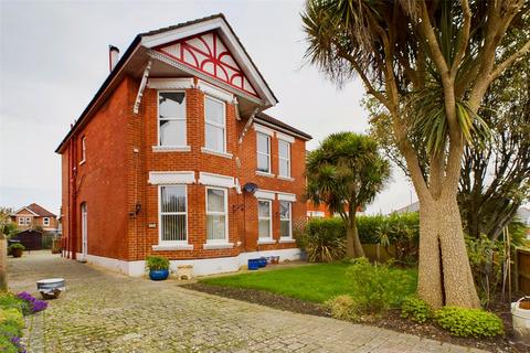 2 bedroom apartment for sale - Irving Road, Southbourne, Bournemouth, Dorset, BH6