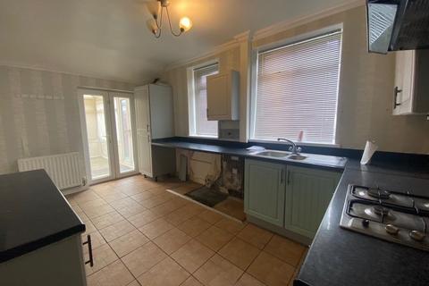 32 Birchenlea Street, Chadderton, Oldham, OL9 8HA