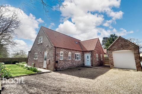 3 bedroom detached house for sale, Fen Road, Timberland