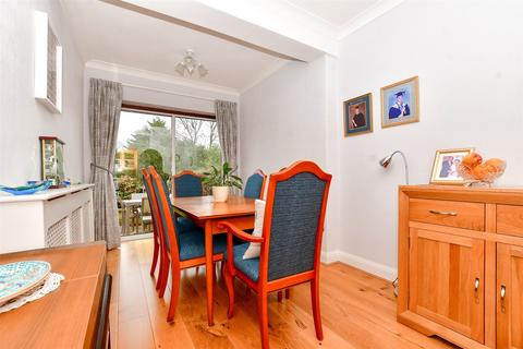 348 Gander Green Lane, Cheam, Sutton, SM3 9QZ
