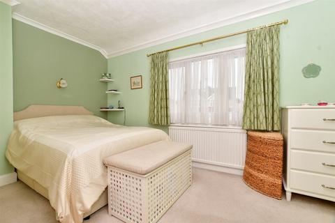 348 Gander Green Lane, Cheam, Sutton, SM3 9QZ