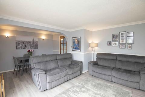 3 bedroom terraced house for sale - Pine Court, East Kilbride G75