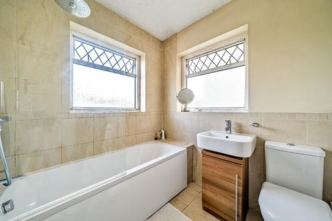 12 Worton Gardens, Isleworth, TW7 4BB