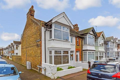 3 bedroom end of terrace house for sale, Danesmead Terrace, Margate, Kent