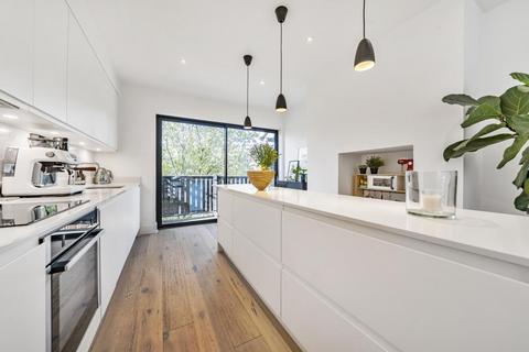 98 Merton Hall Road, London, SW19 3PZ