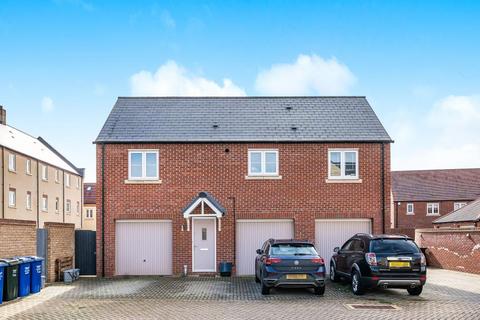 2 bedroom detached house for sale, Bicester,  Oxfordshire,  OX26