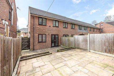 18 Brissenden Close, Upnor, Rochester, ME2 4XW