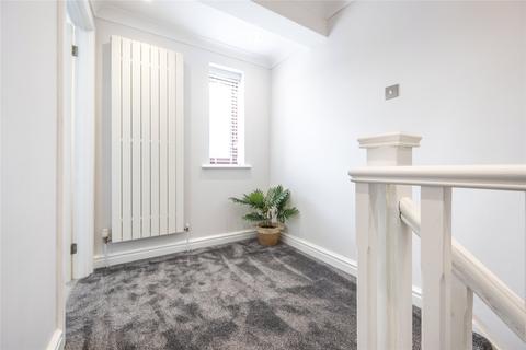 18 Brissenden Close, Upnor, Rochester, ME2 4XW