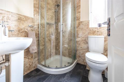 18 Brissenden Close, Upnor, Rochester, ME2 4XW