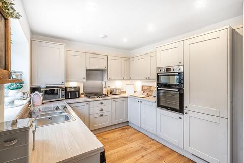 63 Thomas Drive, Killinghall, Harrogate, HG3 2FA