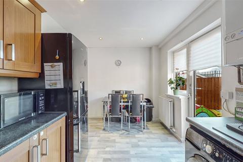 24 Celtic Street, Glasgow, G20 0BU