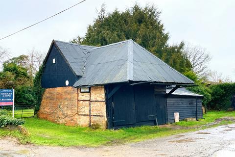 1 bedroom barn conversion for sale, Blounts Court Road,